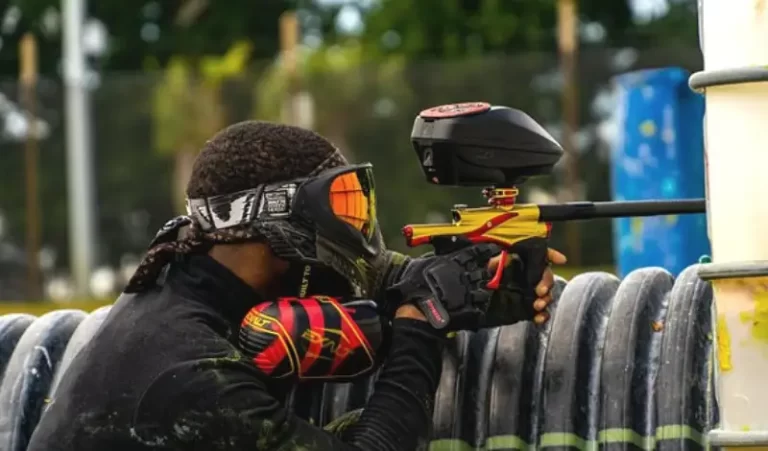 How Much Do Professional Paintballers Make? – Paintball Beasts